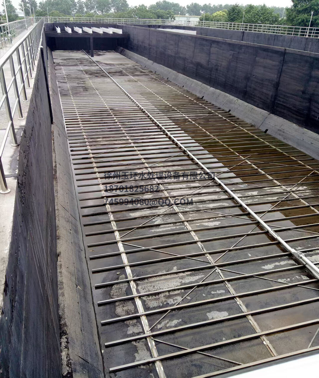 液压往复式刮泥机