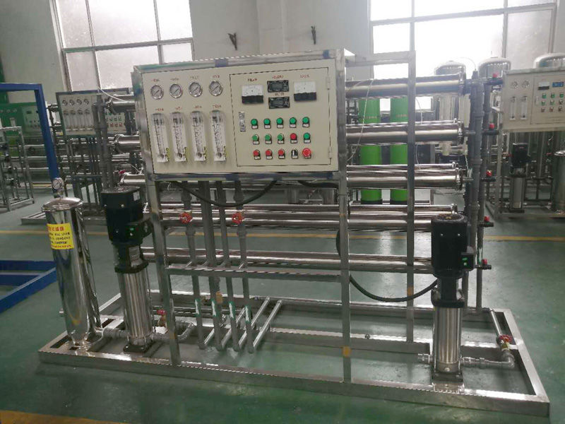 如何选择矿泉水设备？