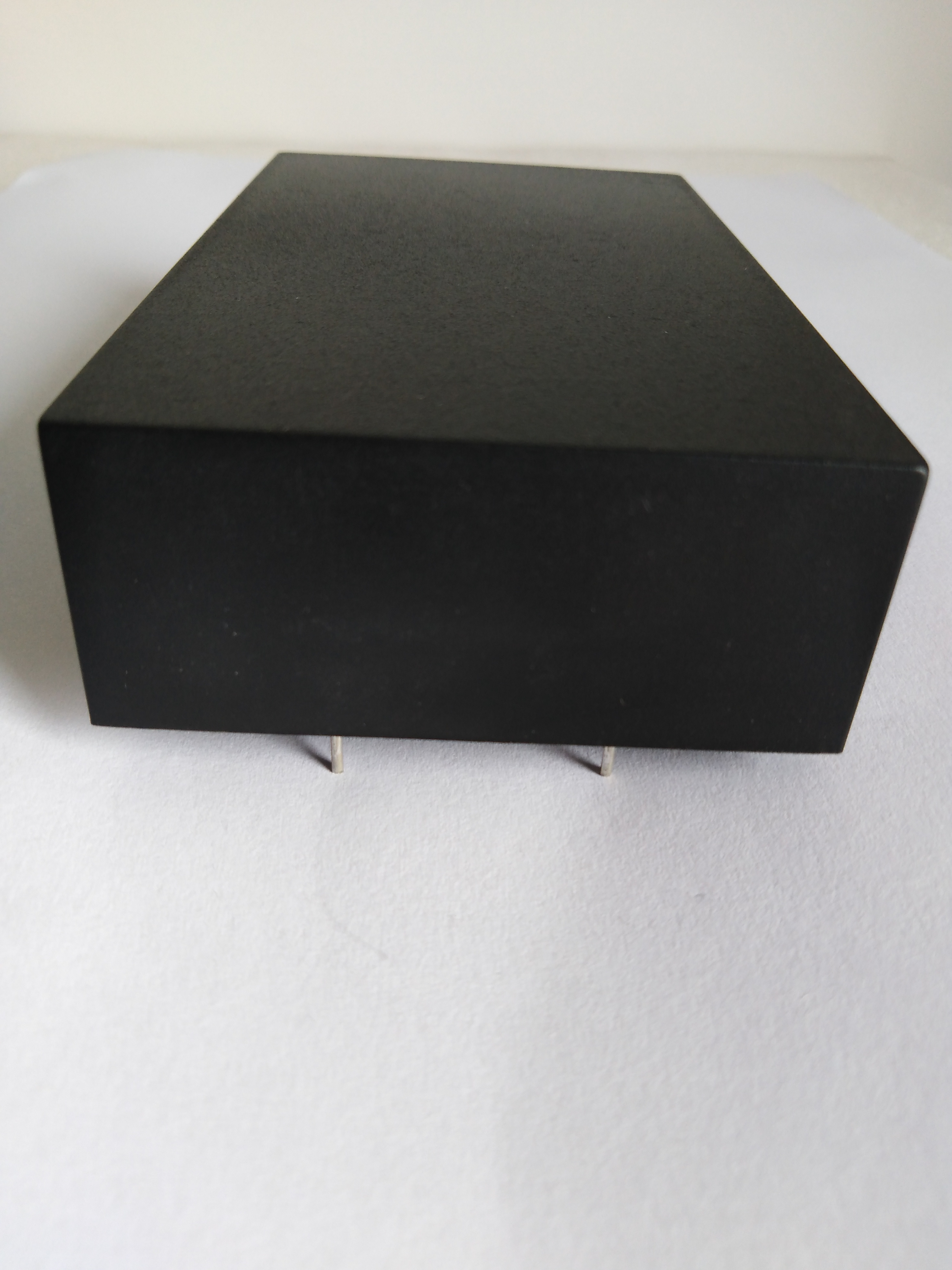 300-1700Vdc 1000Vdc 光伏新能源高压宽范围输入 15W HVDC DC-DC电源模块/DC-DC CONVERTER 300-1700Vdc 1000Vdc 光伏新能源高压宽范围输入 15W HVDC DC-DC电源模块/DC-DC CONVERTER