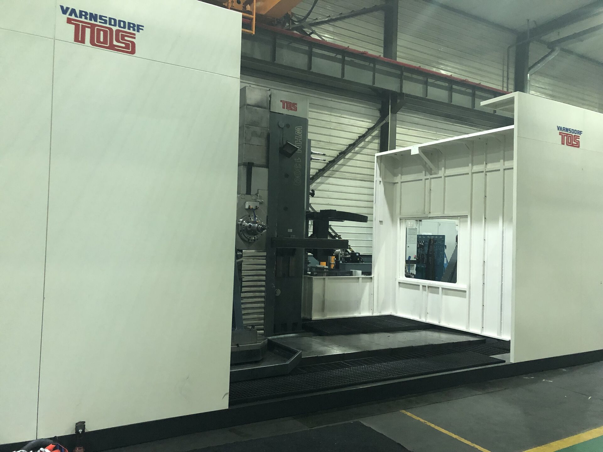 數(shù)控龍門鏜銑床外殼防護(hù)