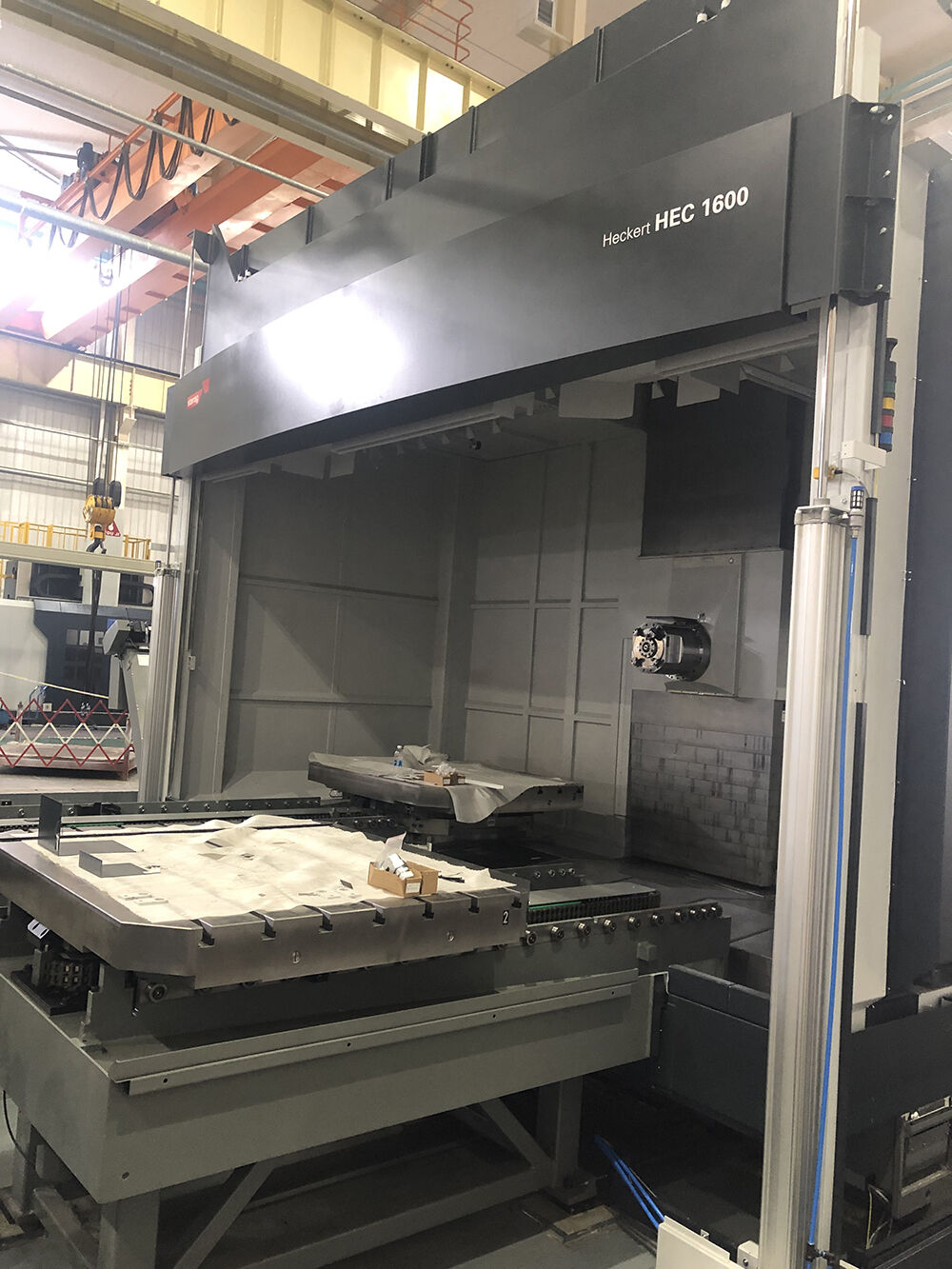 數(shù)控龍門鏜銑床外殼防護(hù)