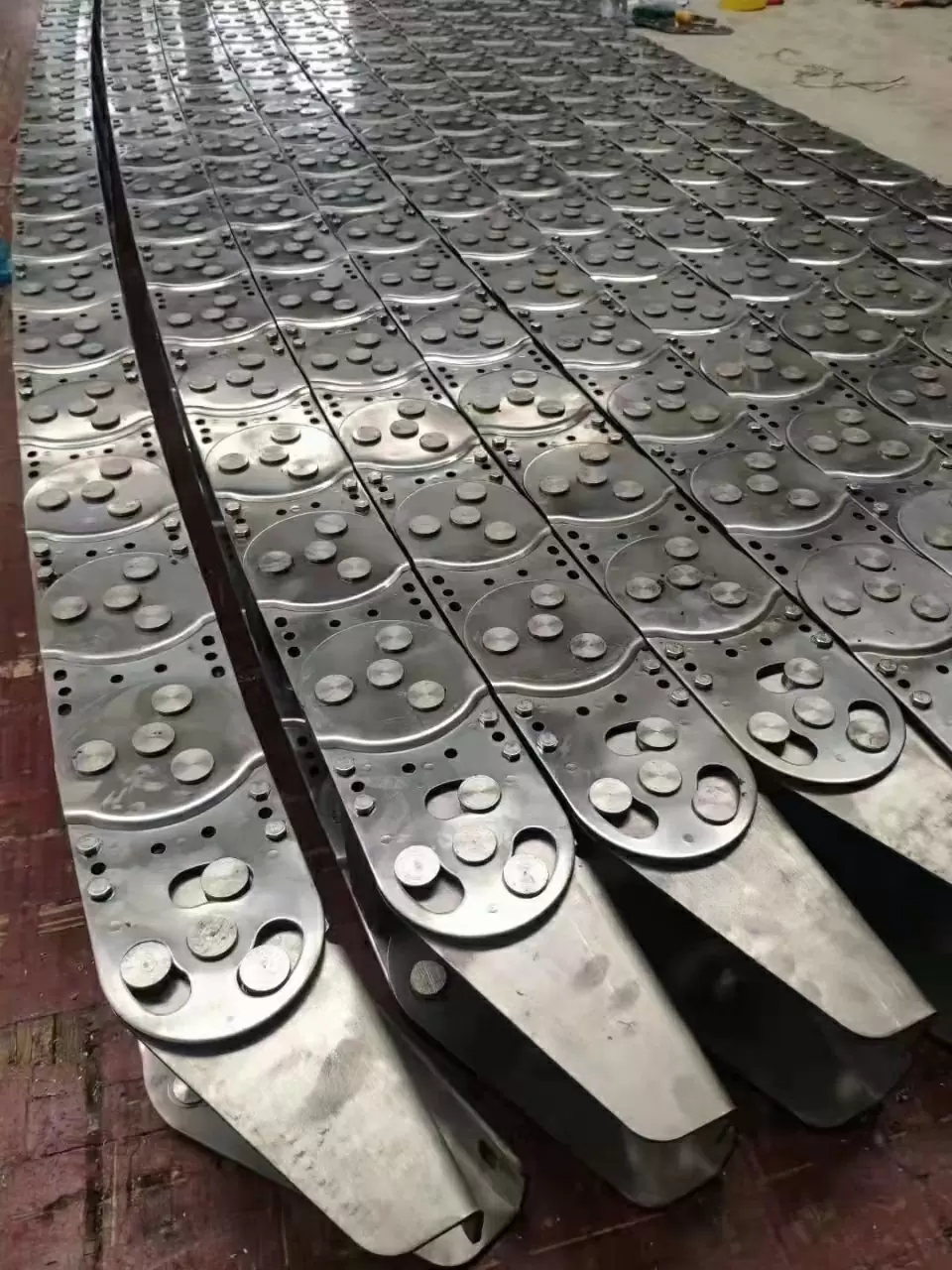 TL型钢制拖链