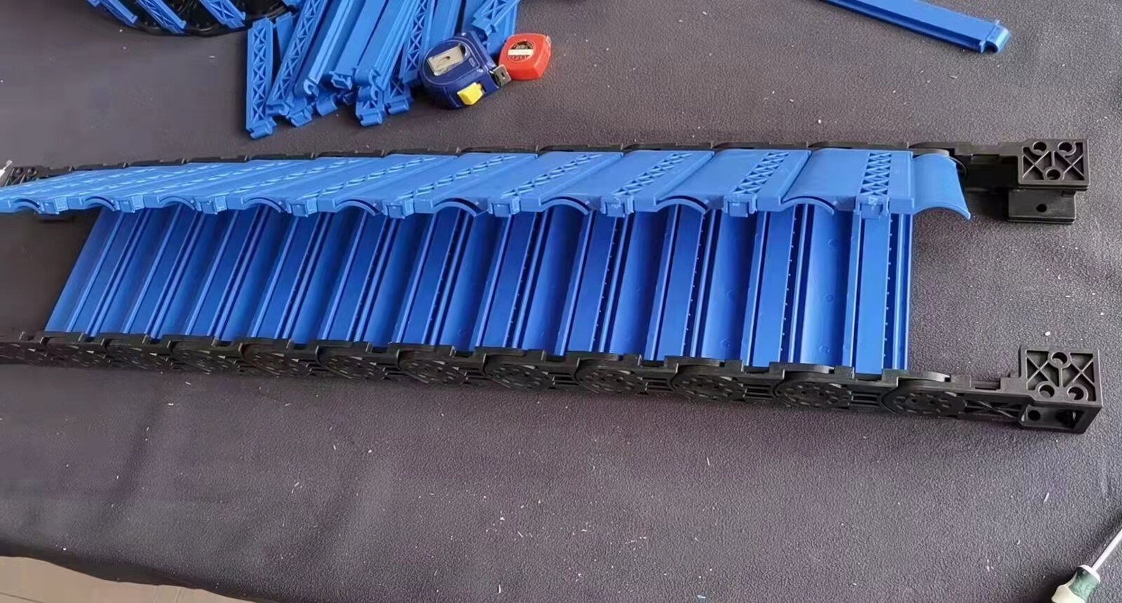 TL-1型工程塑料拖鏈（橋式開放型）