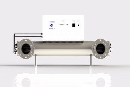 管道式中流量紫外线消毒器（机上箱）