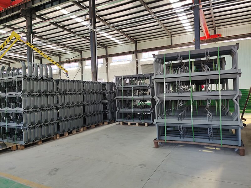 Pallet packaging export bracket