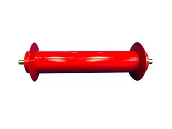 Anti-deflection roller for mobile crusher