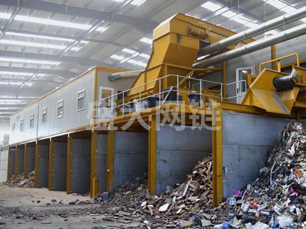 垃圾处理流水线