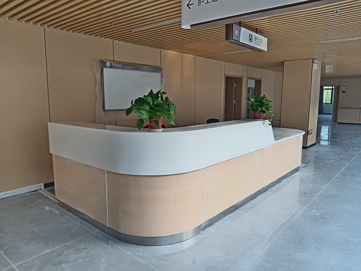医院分诊台生产厂家 医用家具工厂 护士站厂.jpg