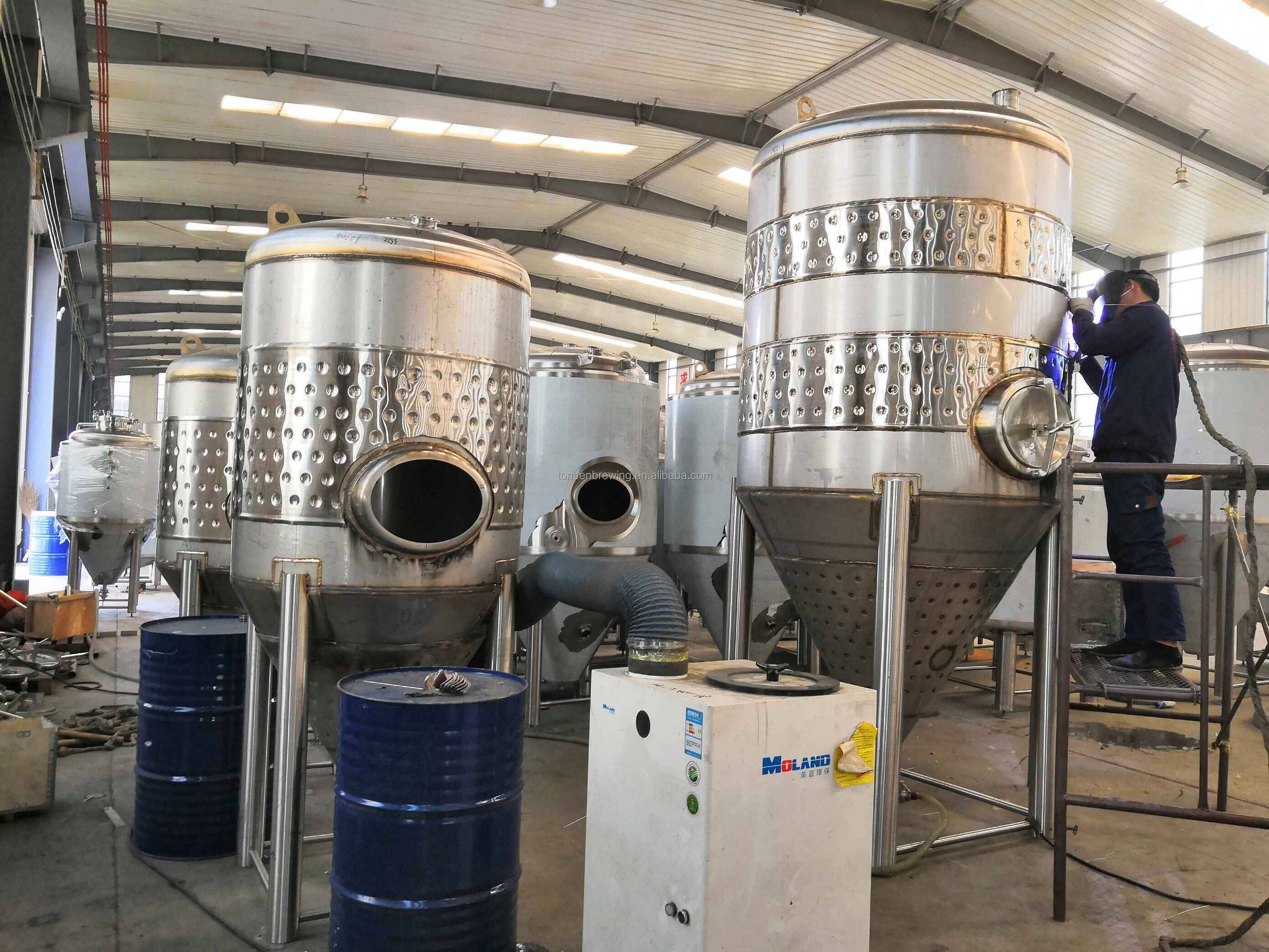 beer brewing equipment