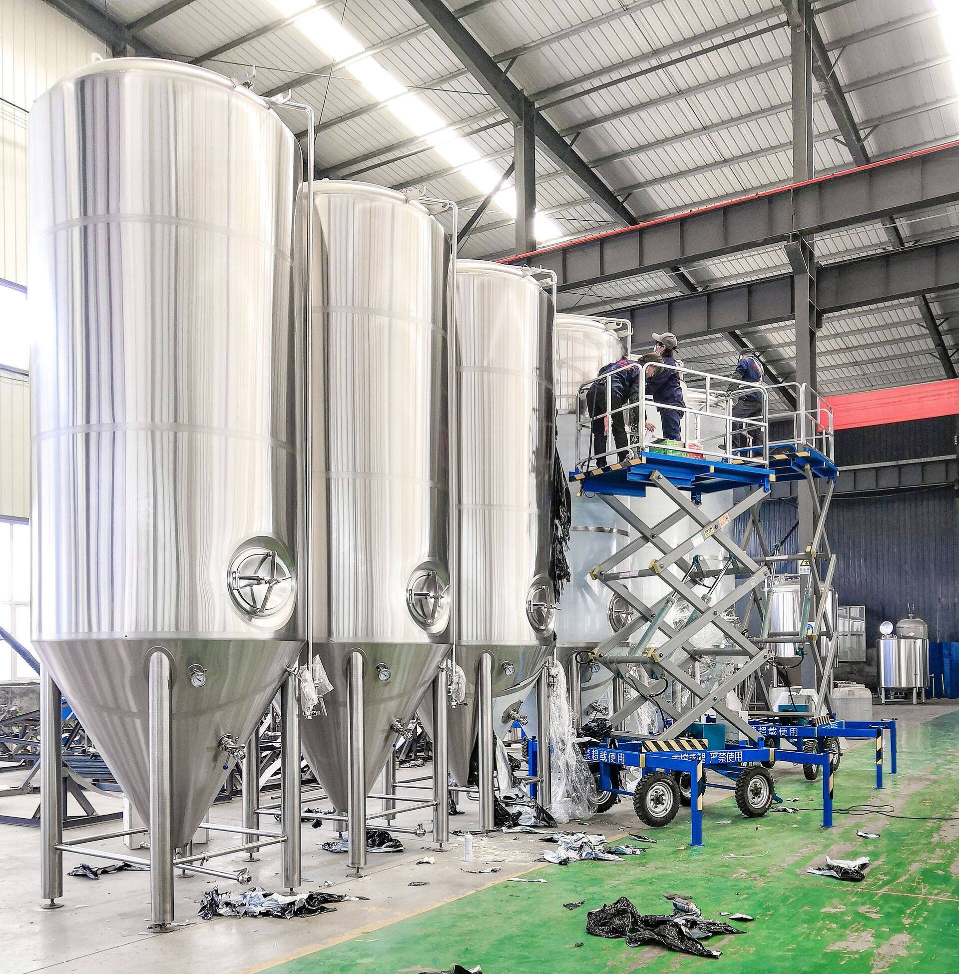 Beer Fermentation Tanks