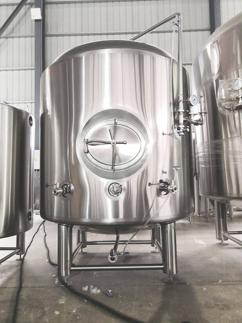 Beer Fermentation Tanks