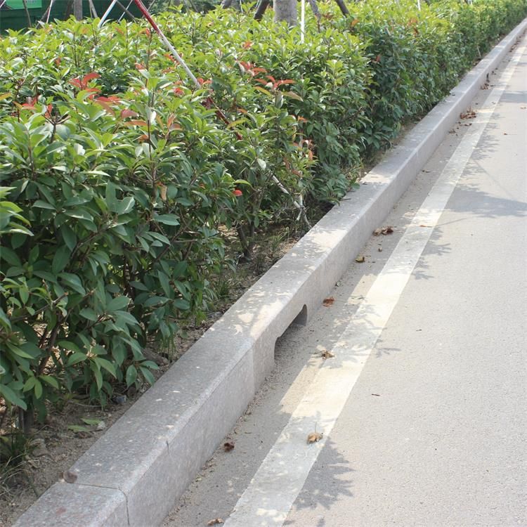 五莲花路沿石存在的意义