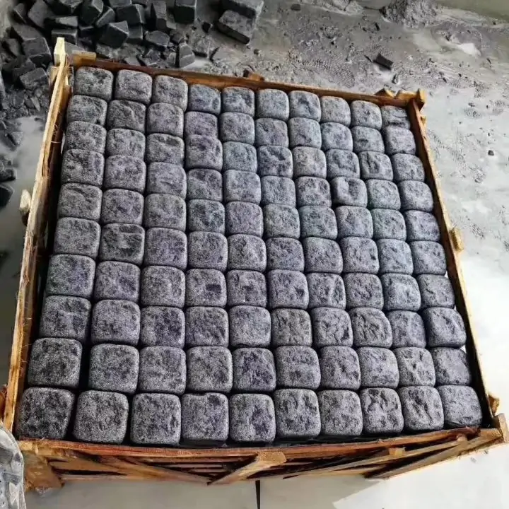 芝麻黑弹石