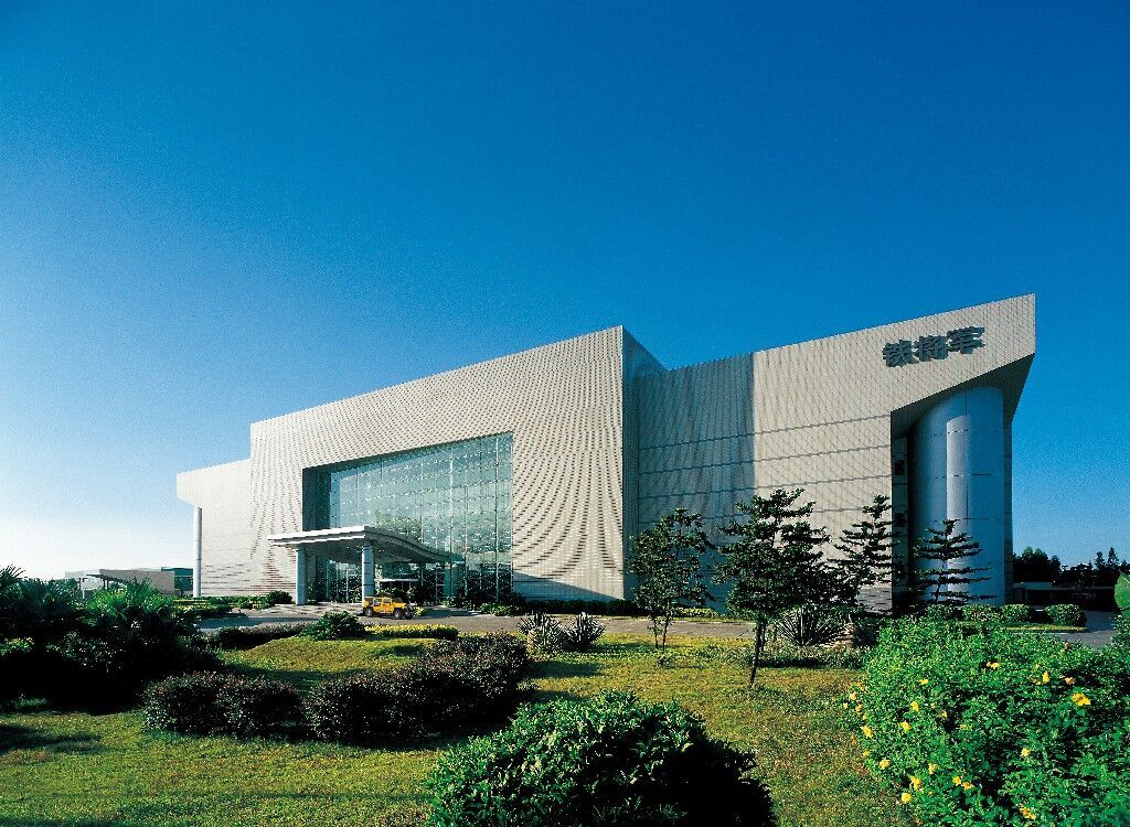 铁将军西面全景~1.jpg 铁将军西面全景~1.jpg