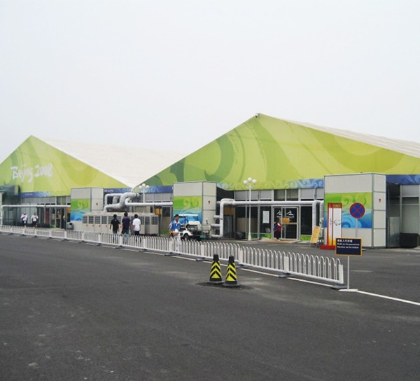 2008年北京奧運(yùn)冷庫(kù)集群，奧運(yùn)4個(gè)主場(chǎng)館95座冷庫(kù)，1000m2低溫加工間，合同額2800萬(wàn)，是2個(gè)唯一獲得組委會(huì)好評(píng)之一