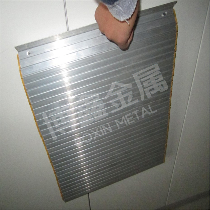 铝材型防护帘