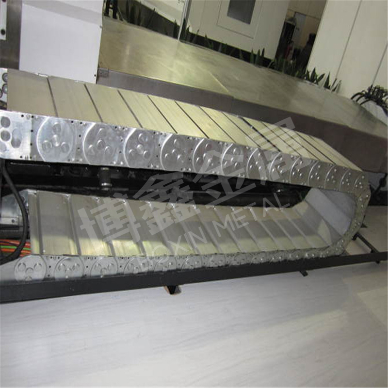 TL180型钢制拖链