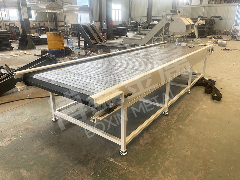 PMLP型平面式鏈板排屑機