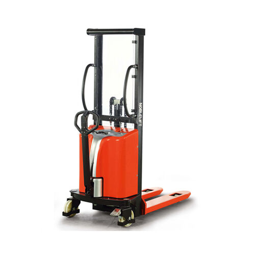 2T半電動堆高車