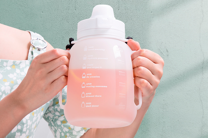 来了，来了，你的柔软生活美学品牌专属时代她来了！