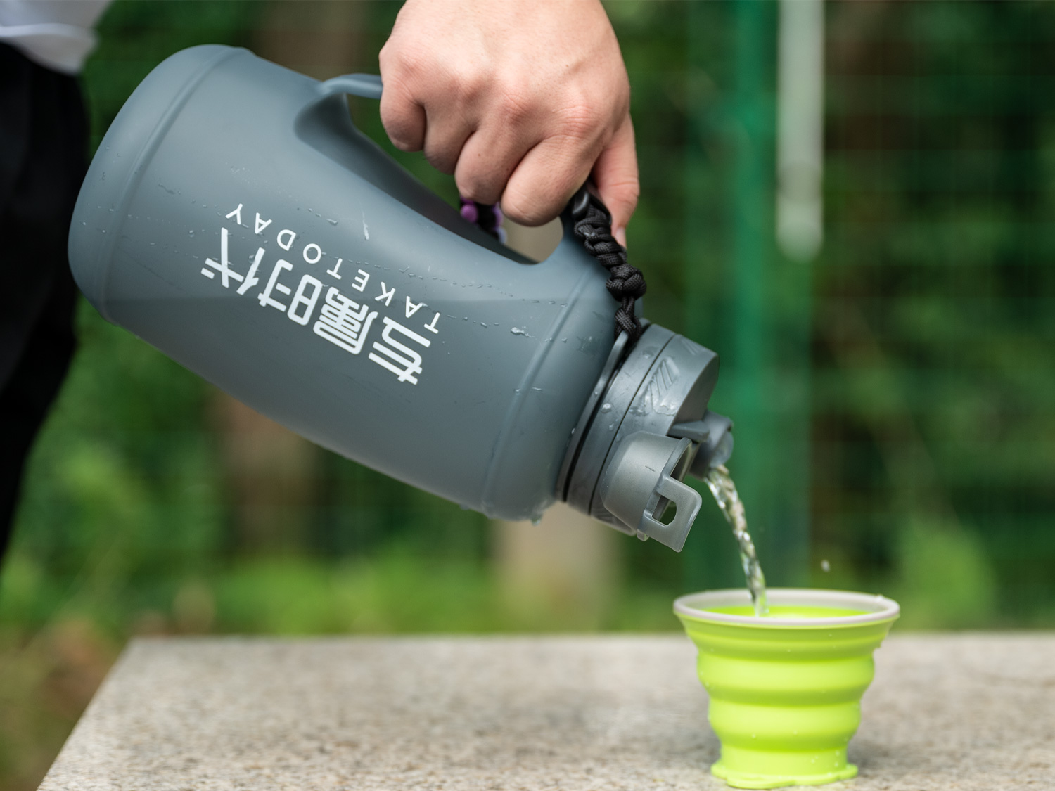 V2-2000 金刚抱抱杯