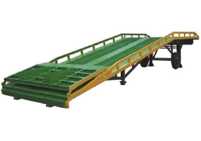 移动式登车桥8吨