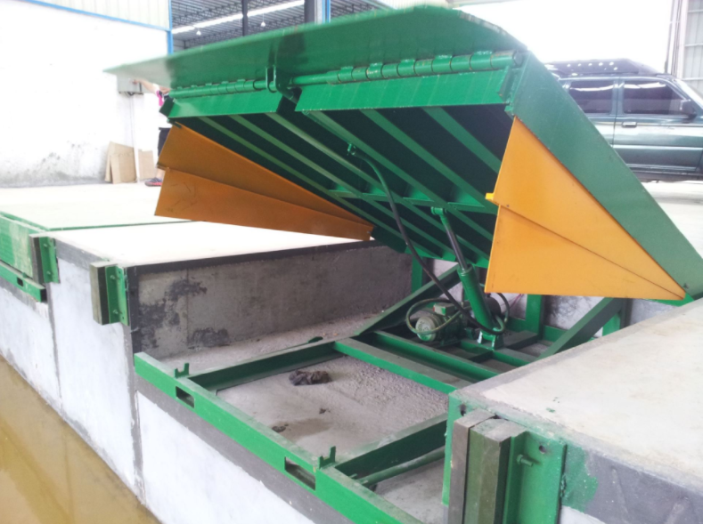 碳钢固定式液压登车桥15吨