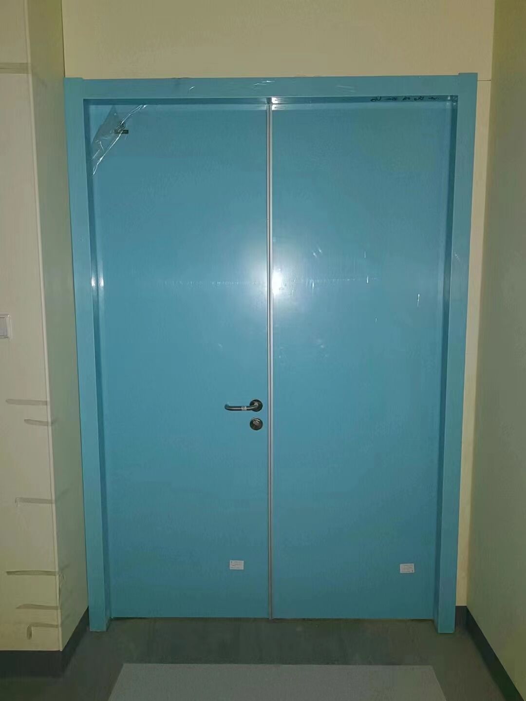 钢制医疗门.jpg 钢制医疗门.jpg