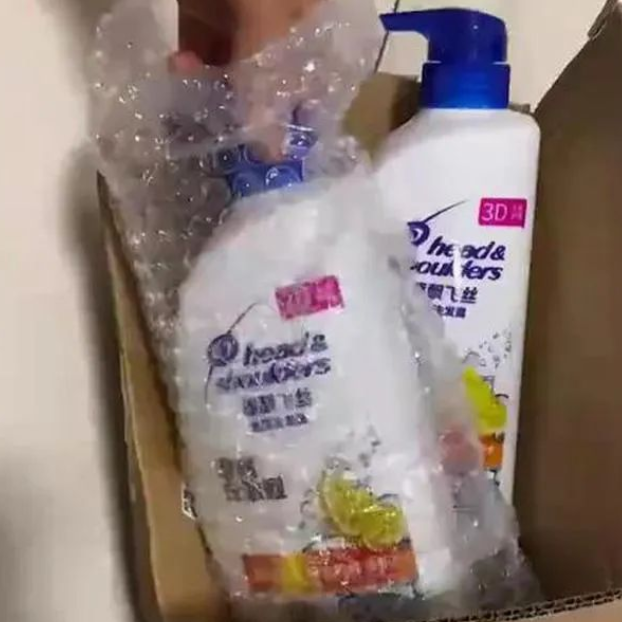 网购洗发水收到“潘飘飞丝”怪不仔细？网购被商家套路该咋办？