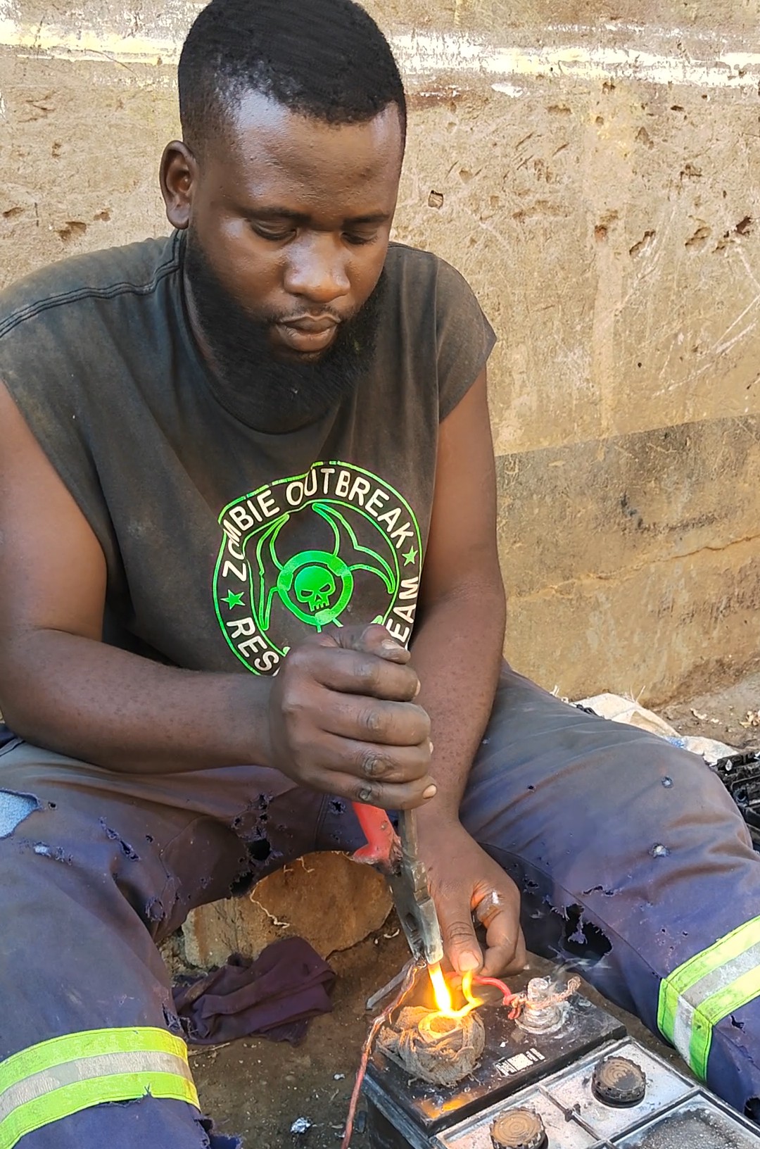 1759212462831531097846779904.png 1759212462831531097846779904.png