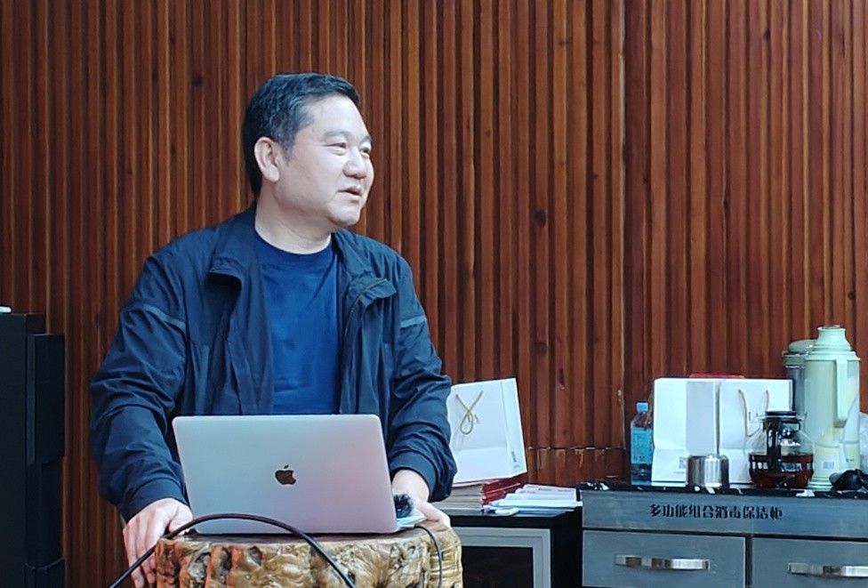 1775784166901037861416927232.jpg 1775784166901037861416927232.jpg