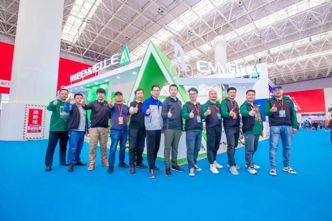 展外大厂体验 展内致敬经典 先行营销助客户天津车展玩出新花样