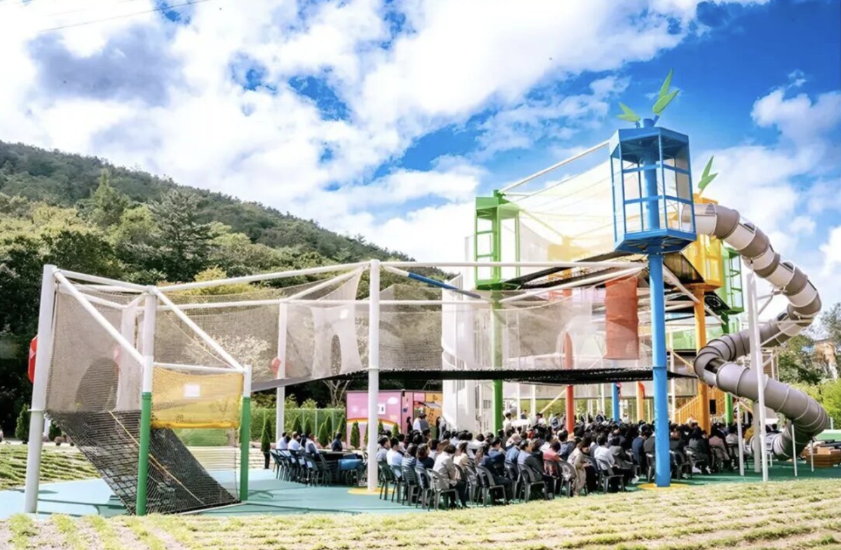 03-matrix-rope-net-adventure-tower-night-lights-netstribe