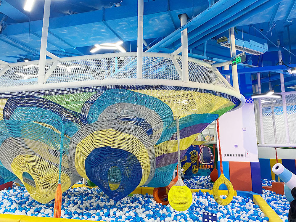 泰州中骏世界城绳网部落