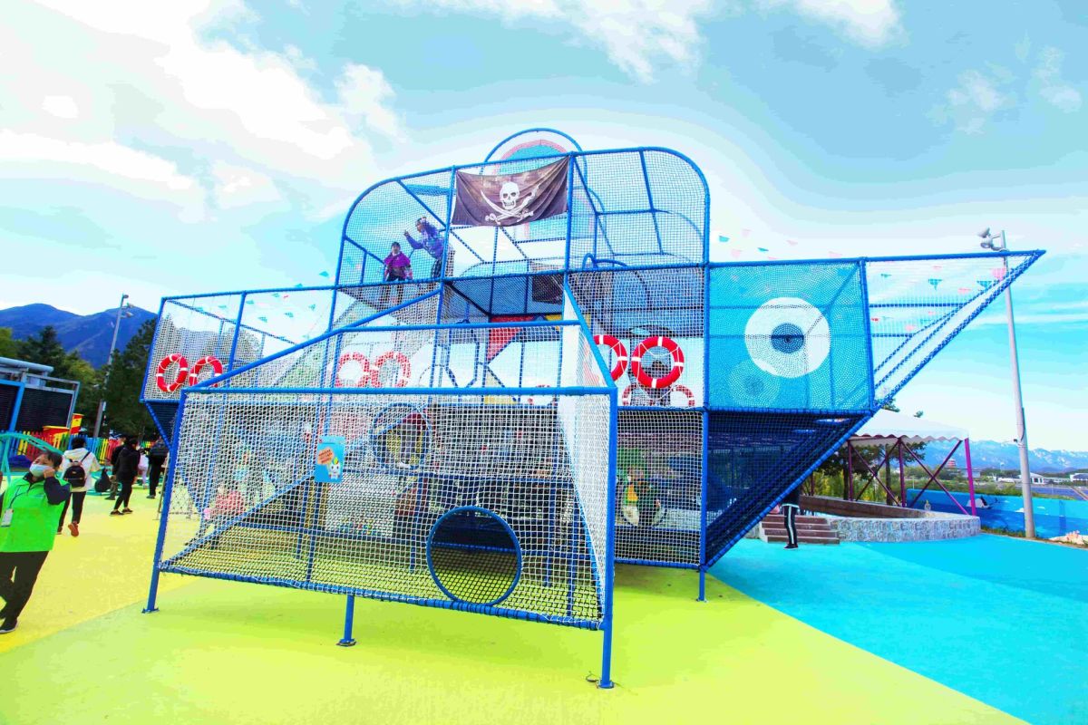 IMG_8586-tuya.jpg IMG_8586-tuya.jpg