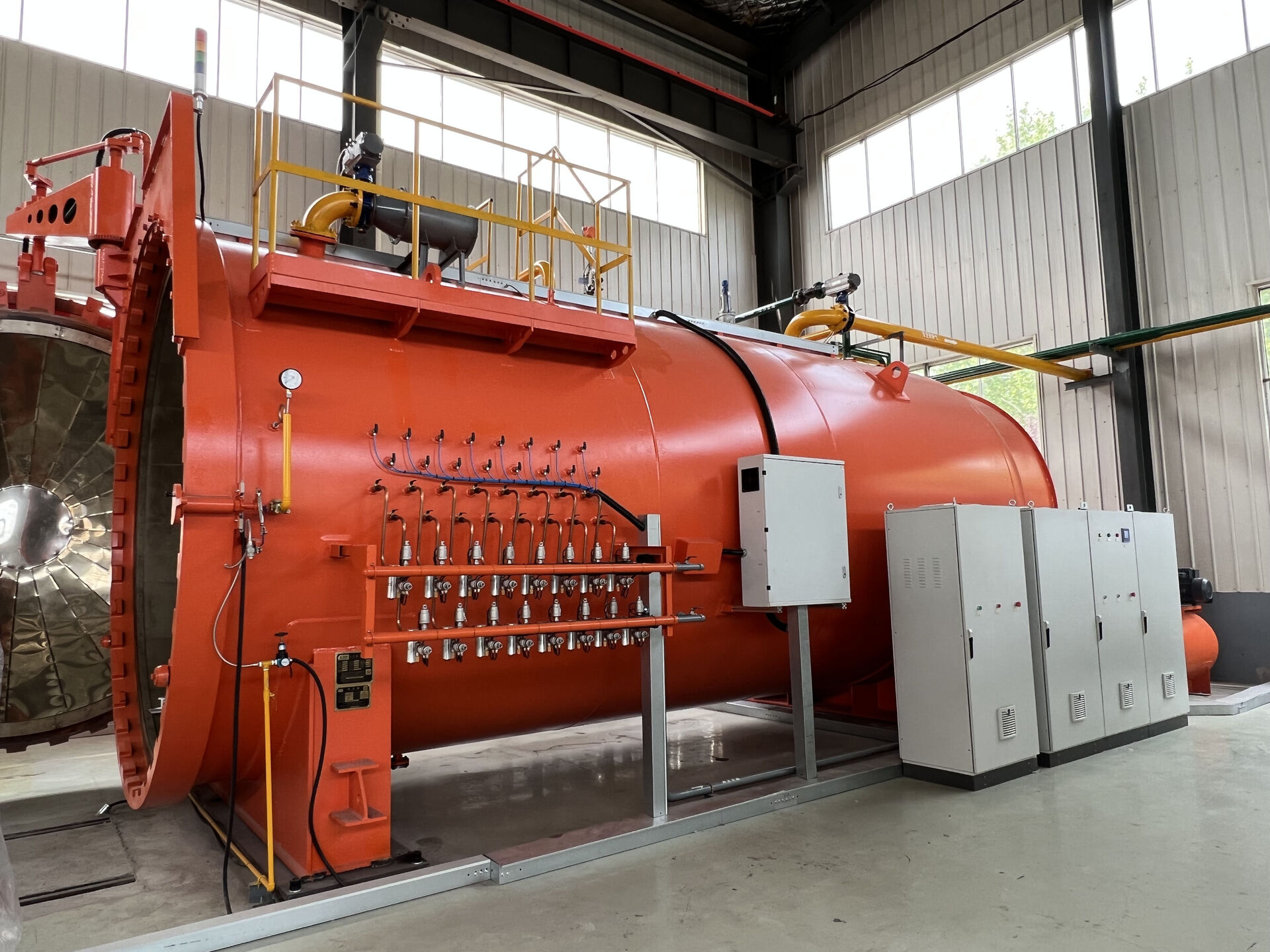 热压罐生产体系2