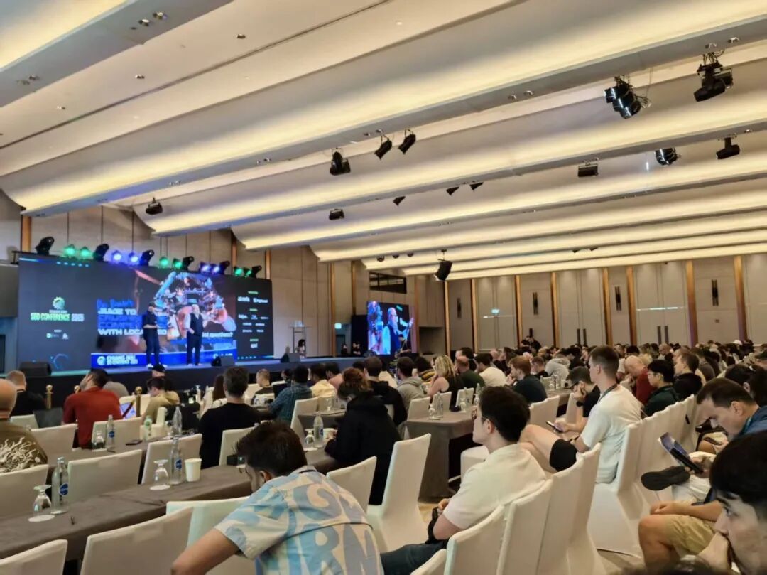 1764207926852483592719155200.jpg 图片