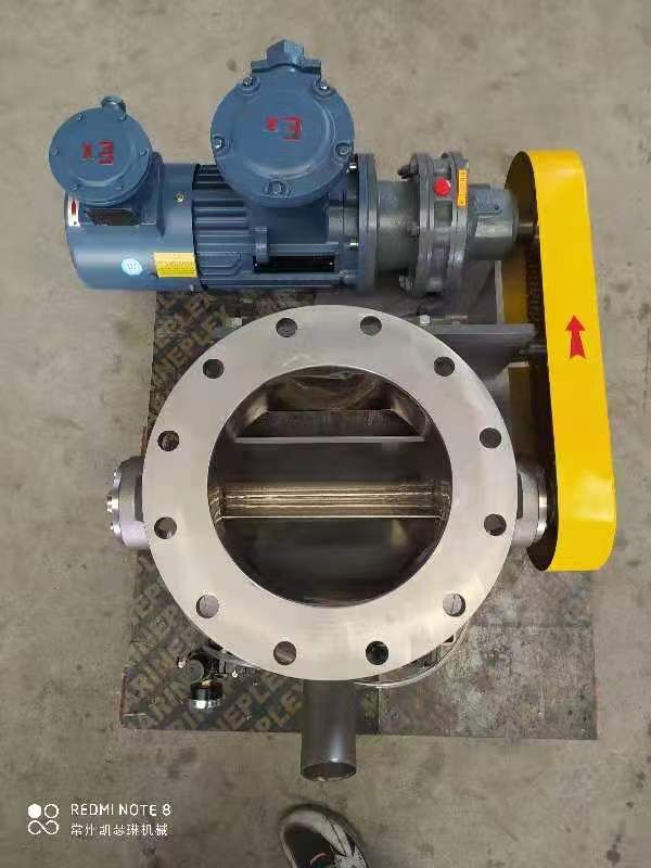 鏈條傳動(dòng)、風(fēng)送式關(guān)風(fēng)機(jī)