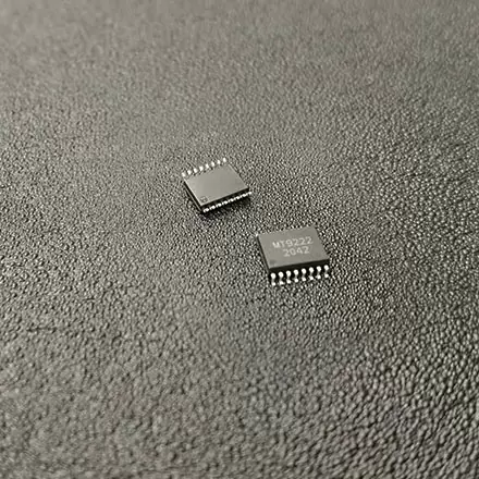 MT9222
