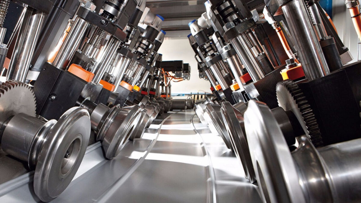 1280x720-roll-forming.jpg 1280x720-roll-forming.jpg