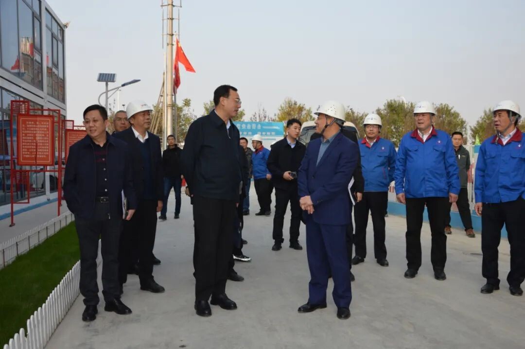 1732239036718396347843076096.jpg 1732239036718396347843076096.jpg