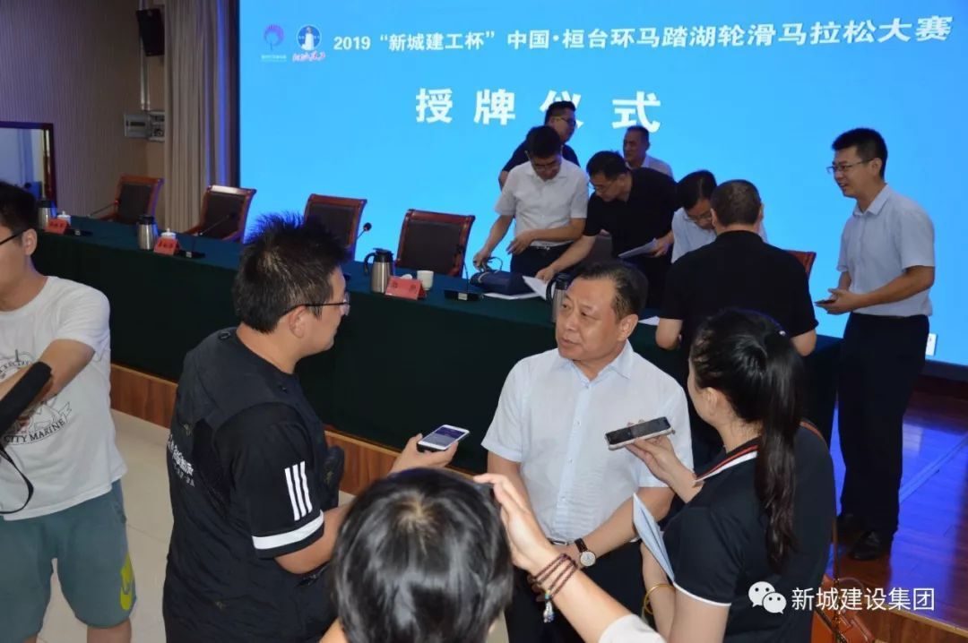 126-14.jpg 126-14.jpg