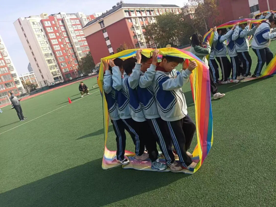 1734489309727834676313837568.jpg 图片