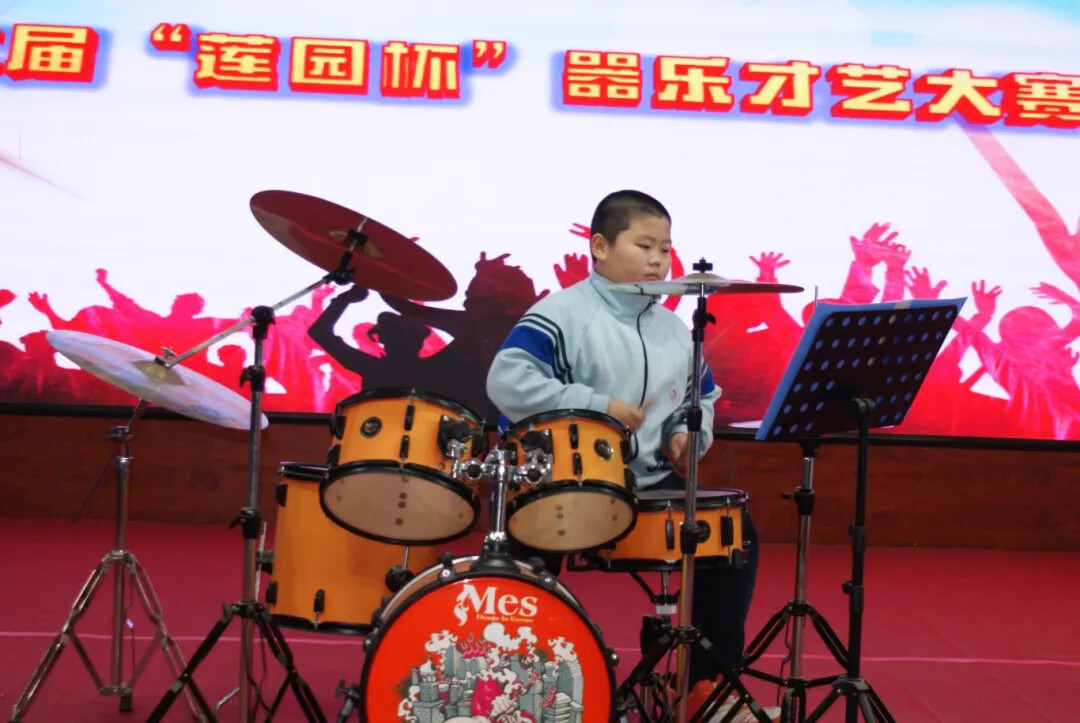 1734489500727835479665651712.jpg 图片
