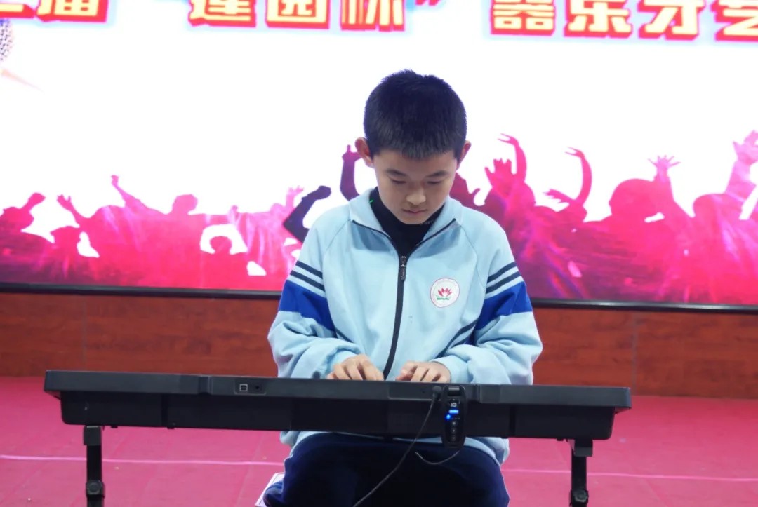 1734489500727835479665651716.jpg 图片