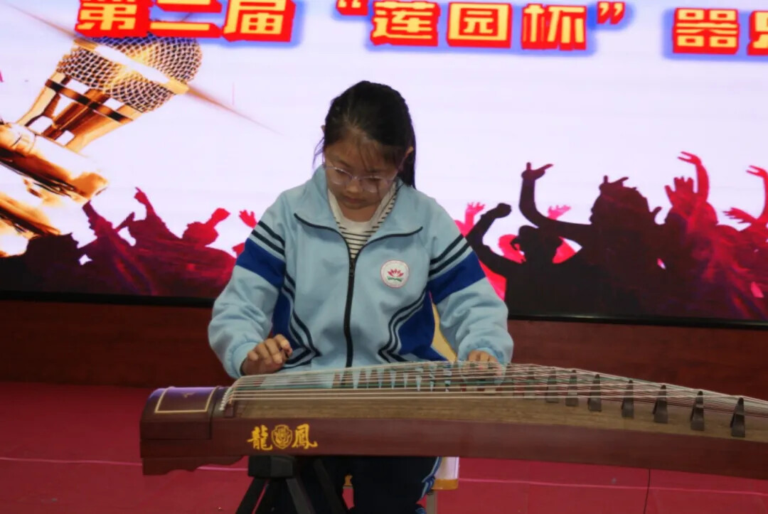 1734489500727835479720185864.jpg 图片