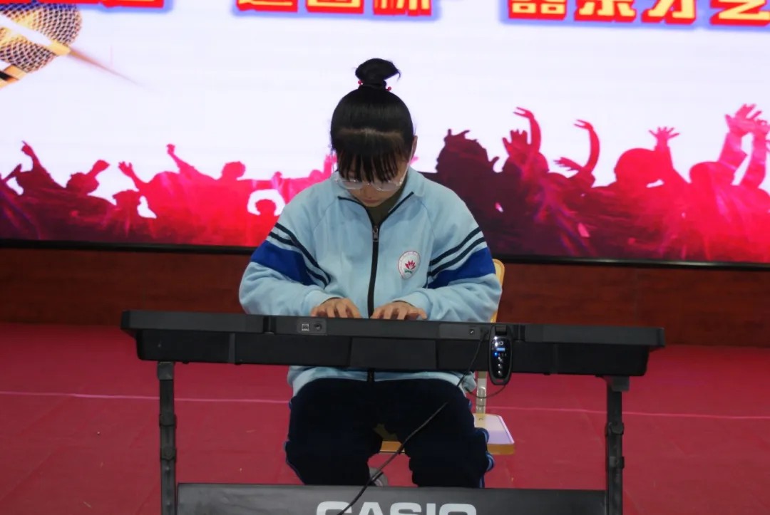 1734489504727835496371556354.jpg 图片
