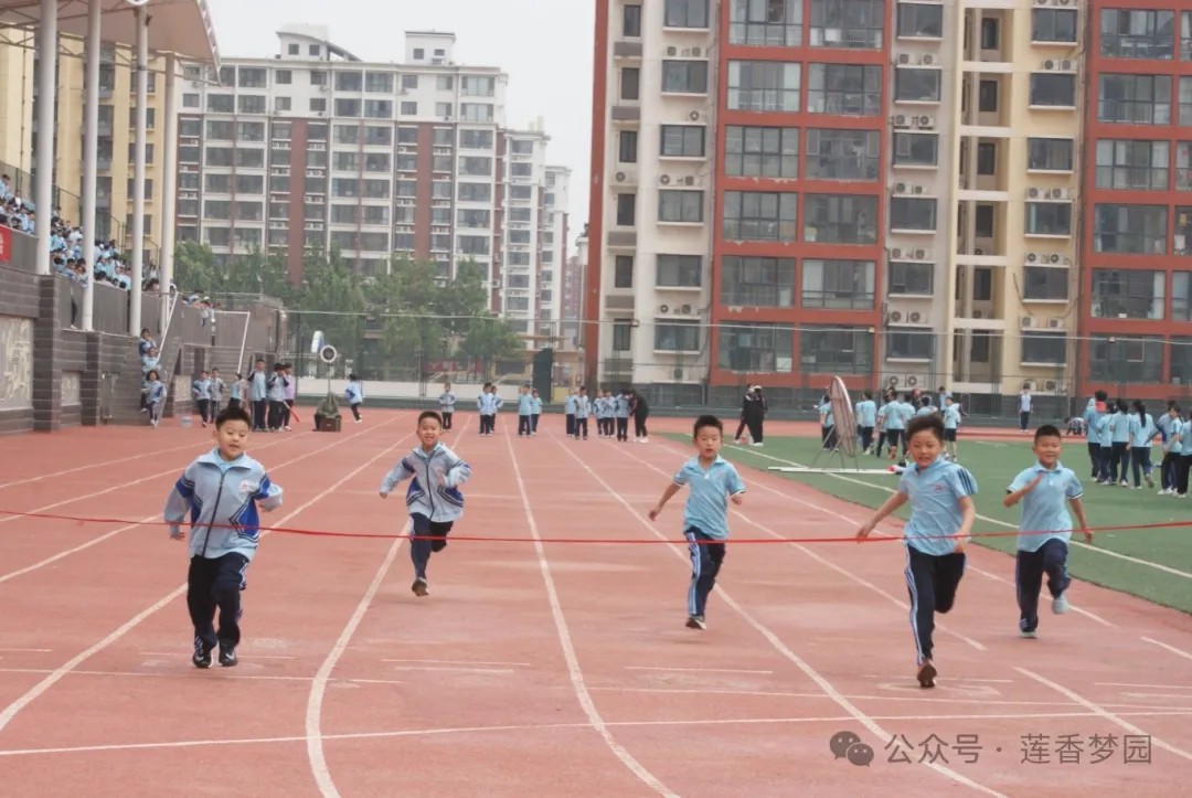 运动6.jpg 运动6.jpg