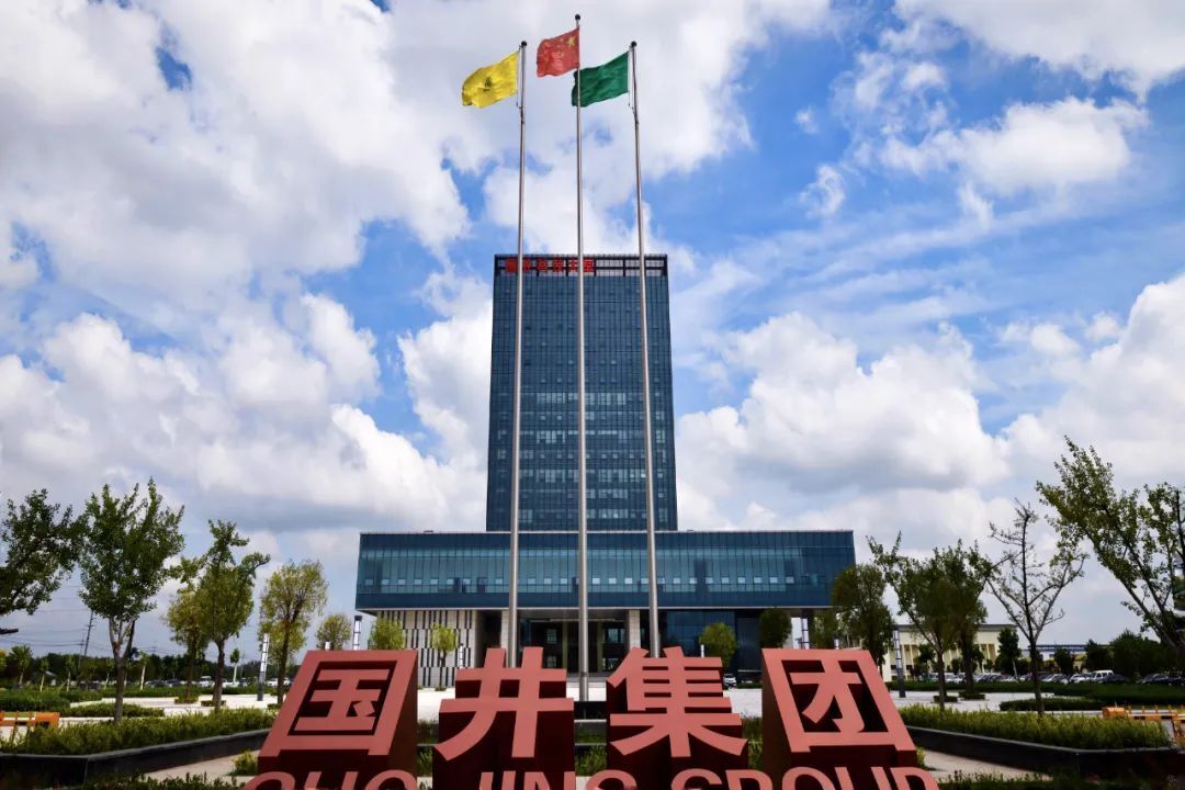 一座被母亲河偏爱的白酒名城……