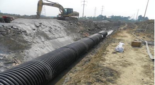 高密度聚乙烯热态缠绕结构壁管2.png 高密度聚乙烯热态缠绕结构壁管2.png